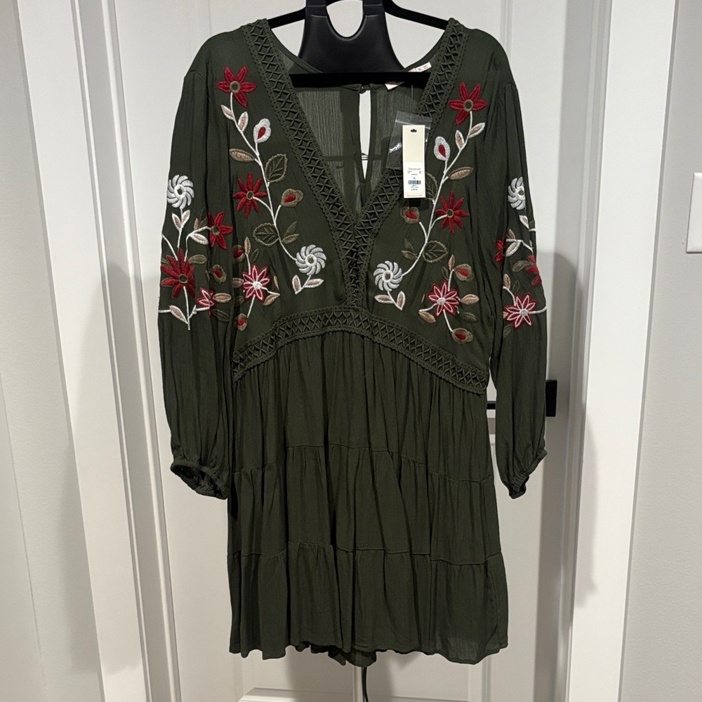 Miami Dark Green Floral Embroidered Dress
